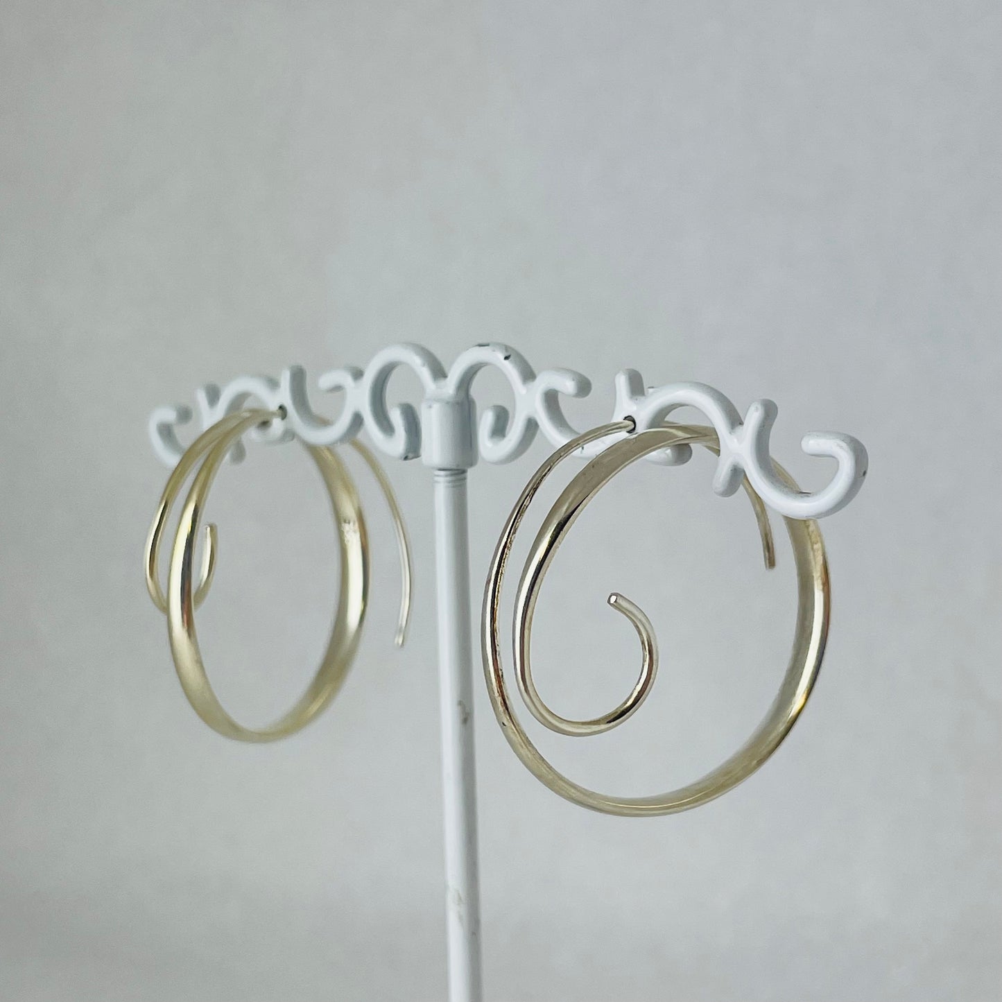 L.E. Leonard Jewelry Small Swirl and Hoop Earrings