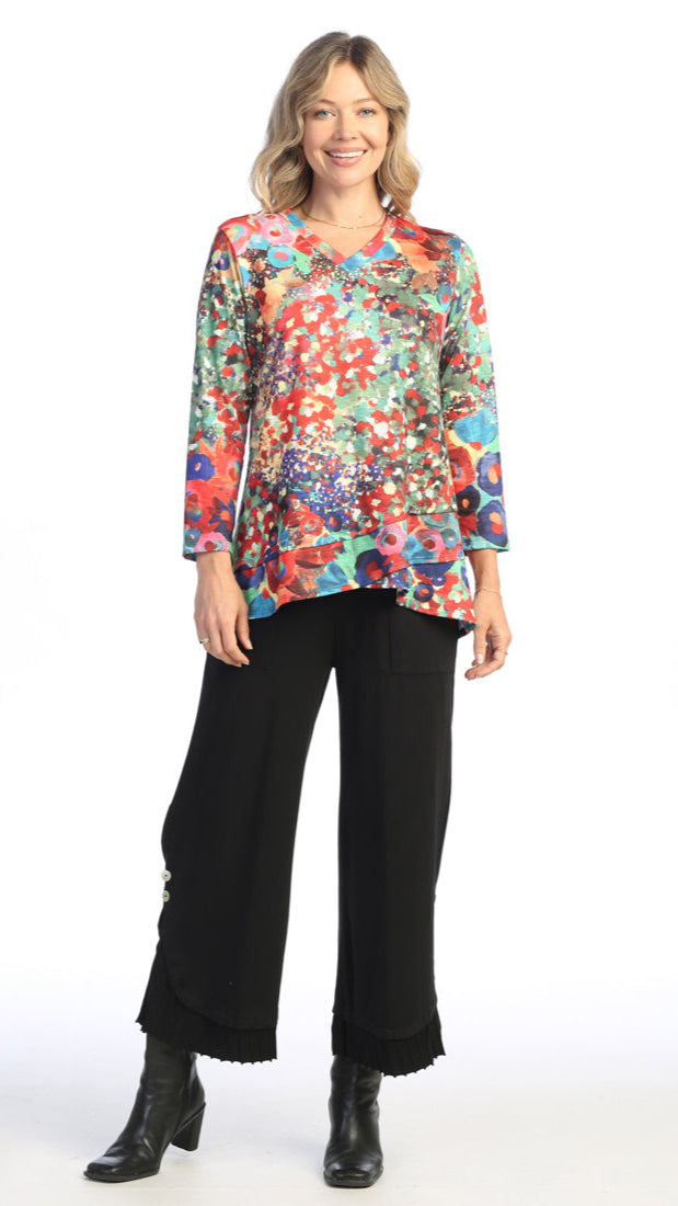 Jess & Jane V-Neck Tulip Hem Top