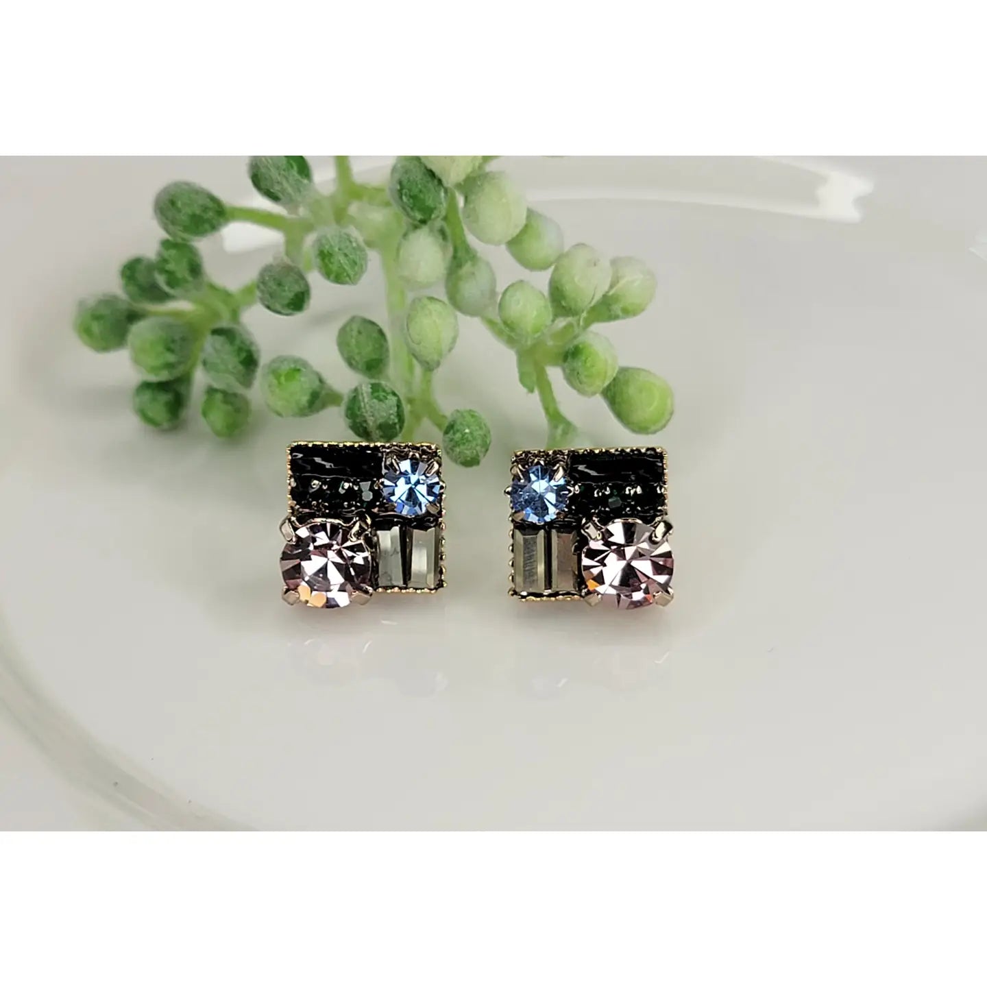 Betty Oh Rhinestone Stud Earrings