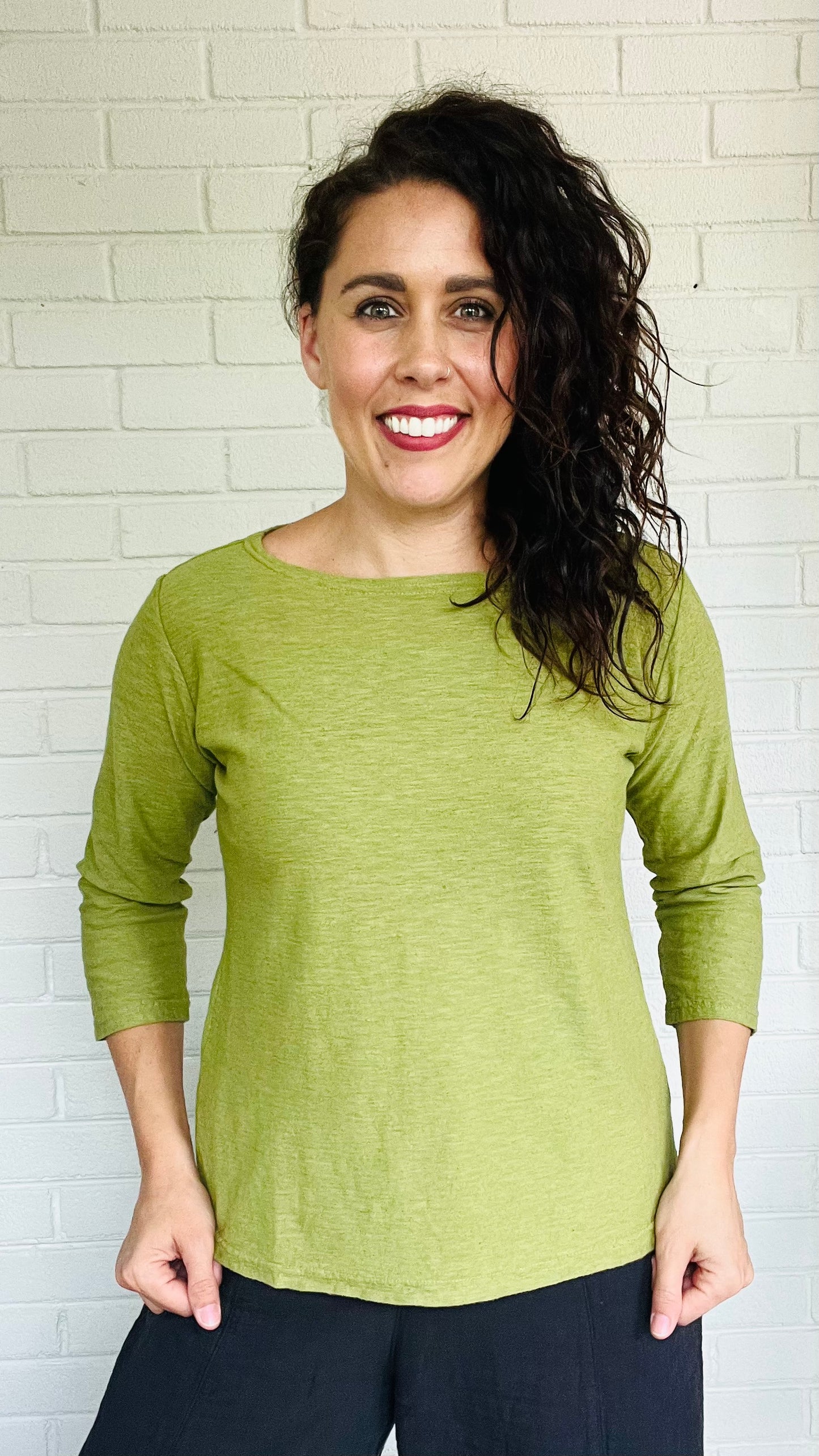 Cut Loose Cotton Linen 3/4 Sleeve Boatneck Tee - Multiple Colors